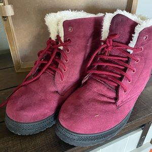 Burgandy EOS Ankle Boots Size 9 1/2 - 10